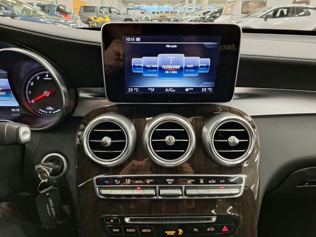 Mercedes-Benz GLC 2016 Harmaa