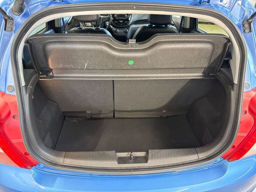 Opel Karl 2017 Sininen