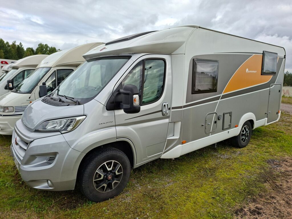 Bürstner Nexxo Time T 690 G 2016 Valkoinen