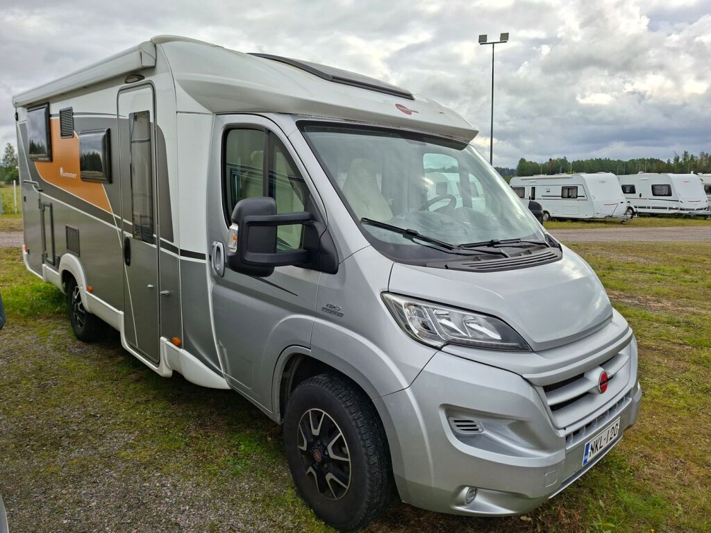 Bürstner Nexxo Time T 690 G 2016 Valkoinen