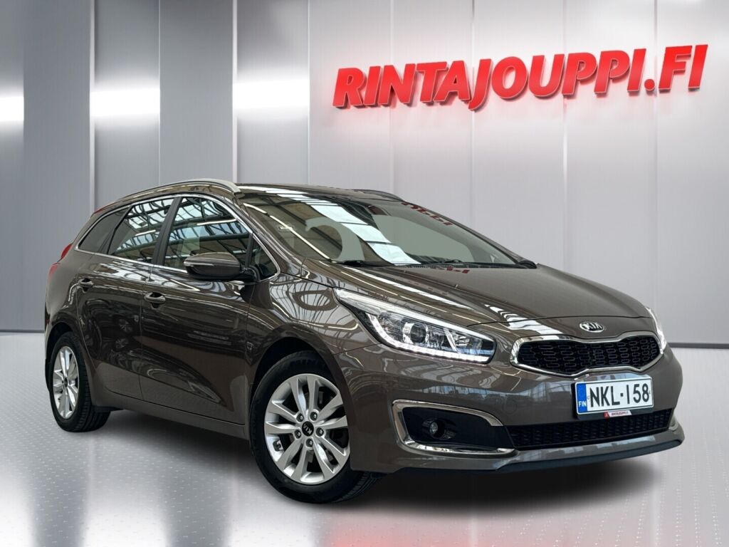 Kia Ceed 2016 Ruskea (beige)
