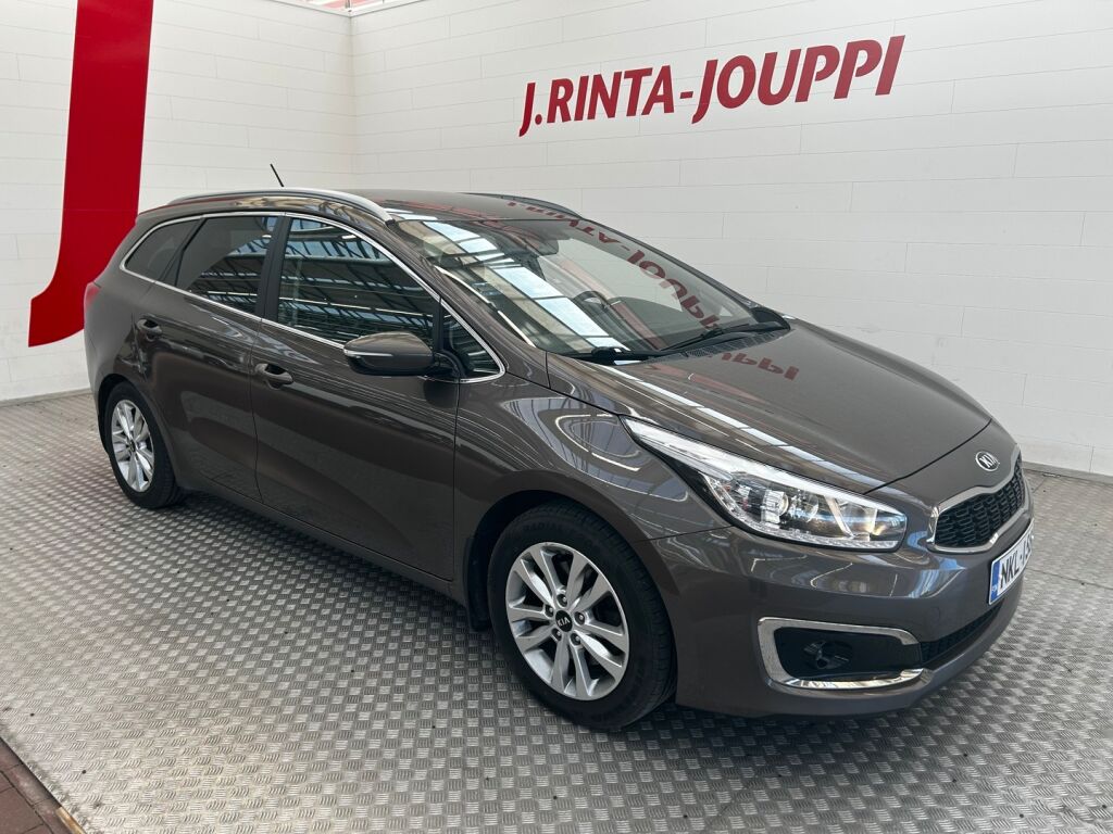 Kia Ceed 2016 Ruskea (beige)
