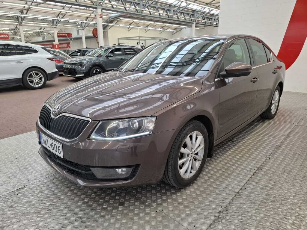Skoda Octavia 2016 Ruskea (beige)