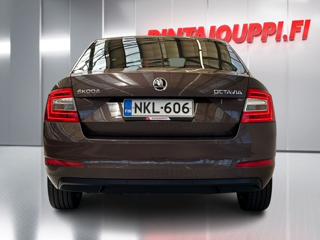 Skoda Octavia 2016 Ruskea (beige)