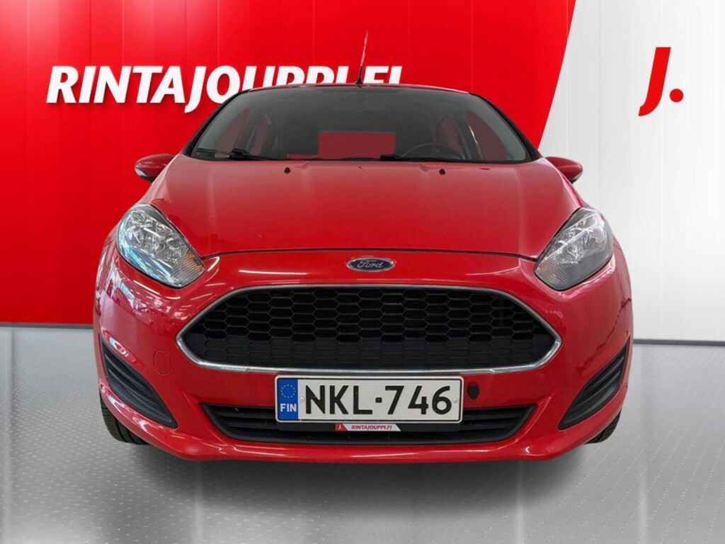 Ford Fiesta 2016 Punainen
