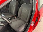 Ford Fiesta 2016 Punainen
