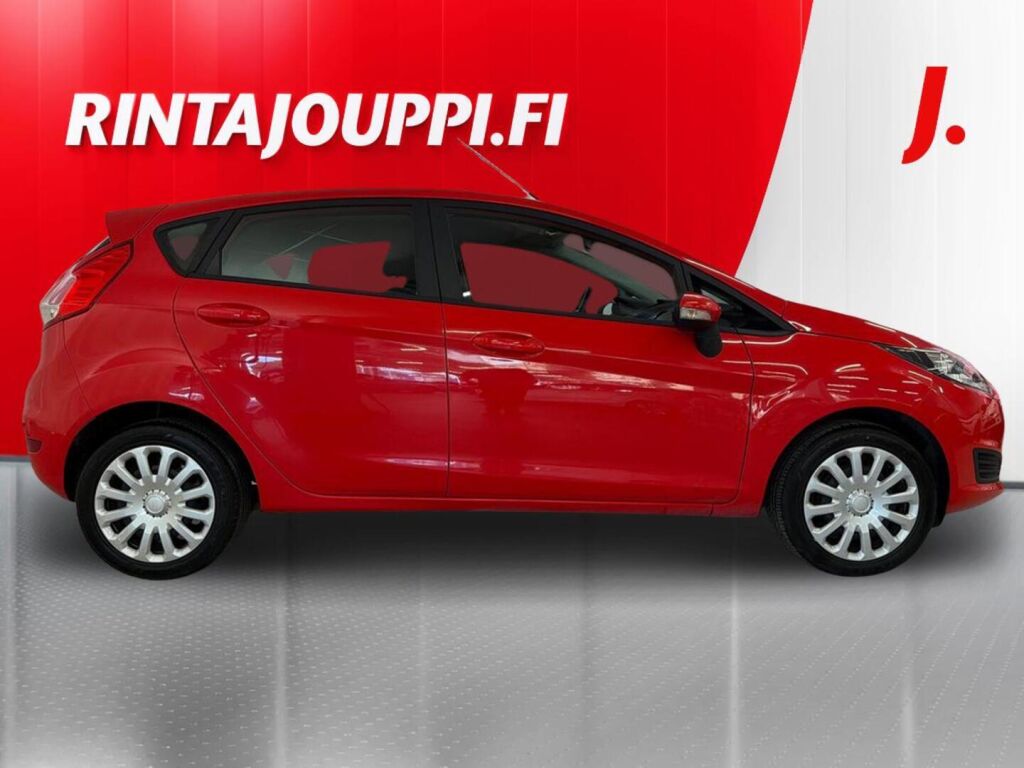 Ford Fiesta 2016 Punainen
