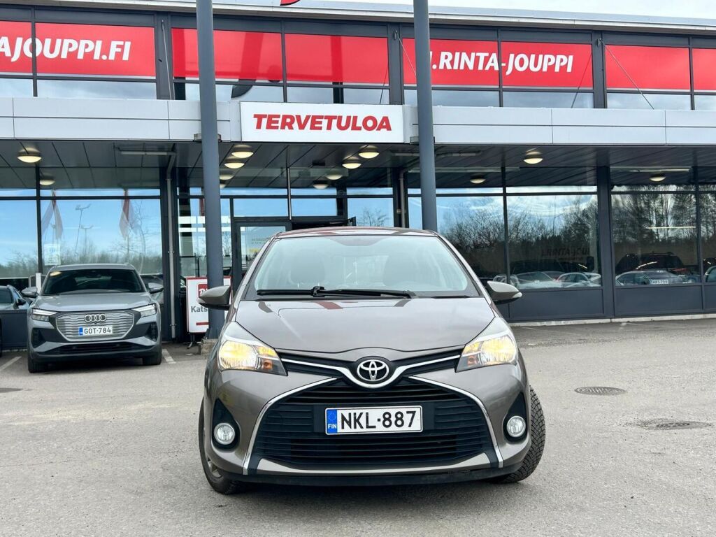 Toyota Yaris 2016 Met. Harmaa