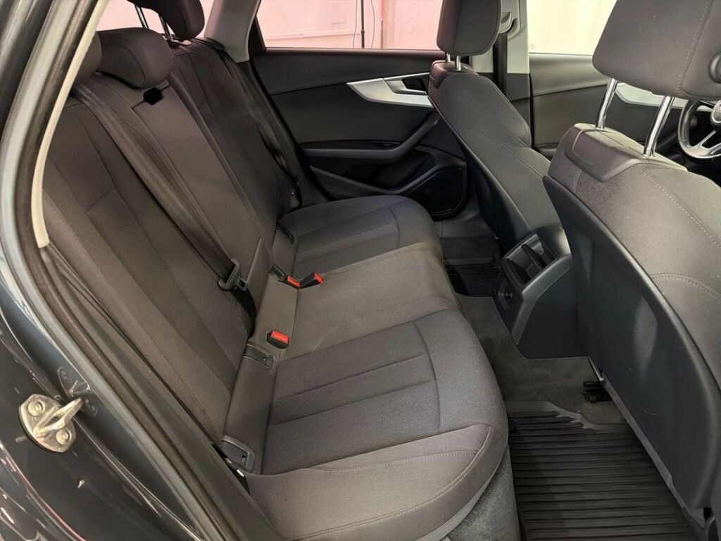 Audi A4 2016 Vihreä