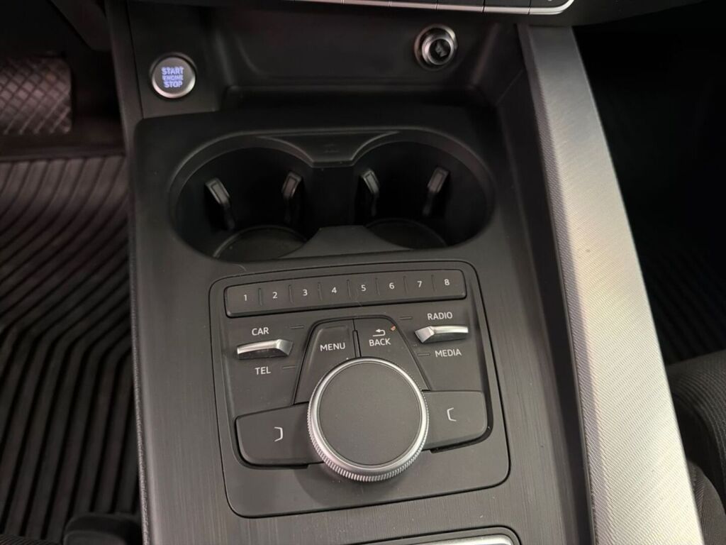 Audi A4 2016 Vihreä