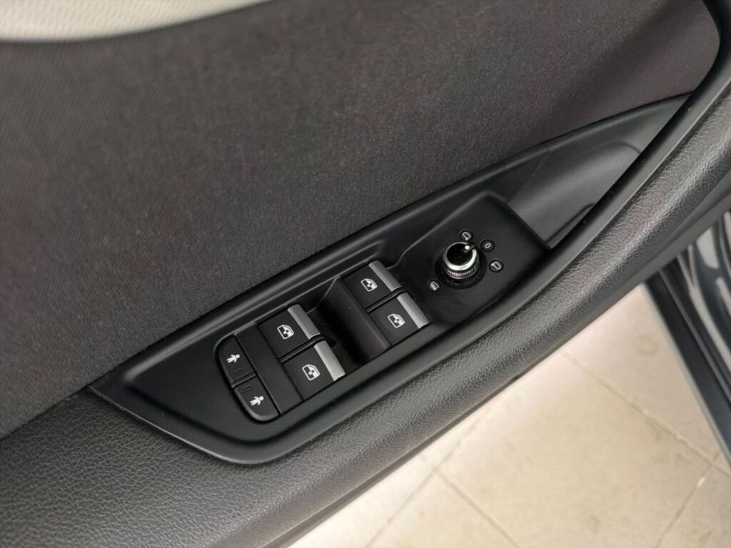 Audi A4 2016 Vihreä