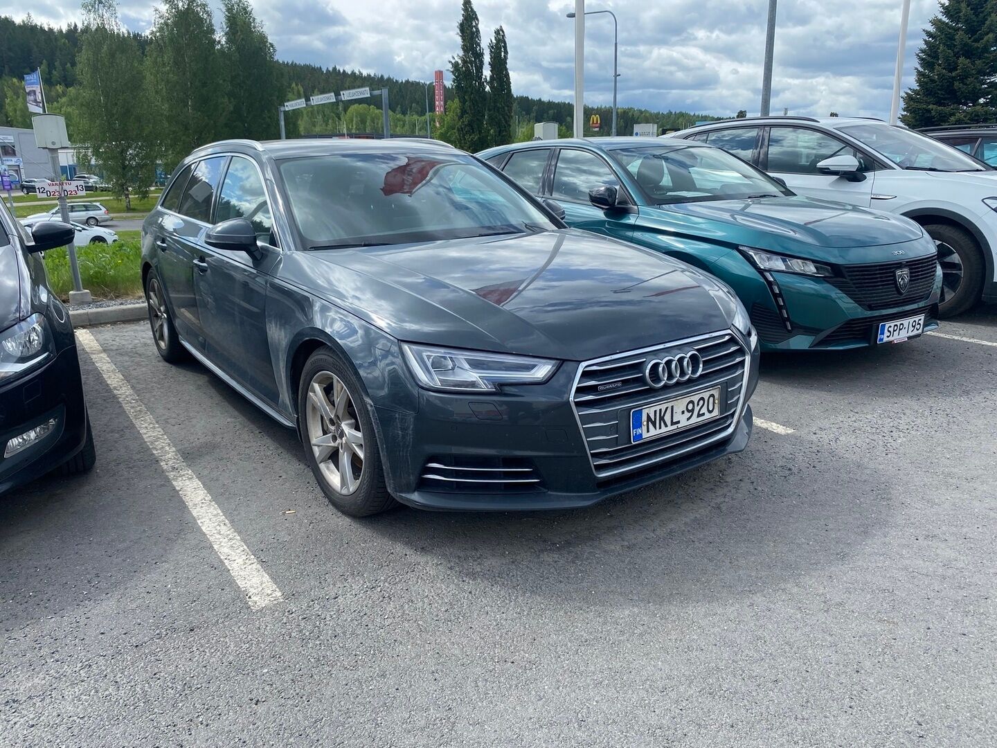 Audi A4
