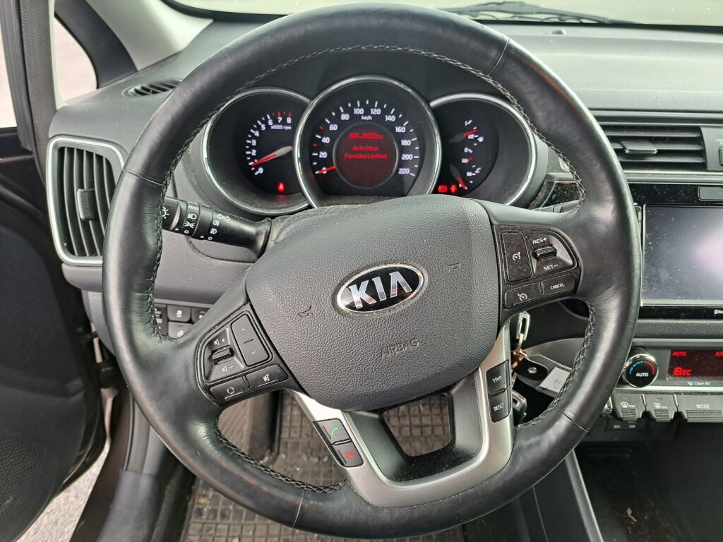Kia Rio 2016 Ruskea (beige)