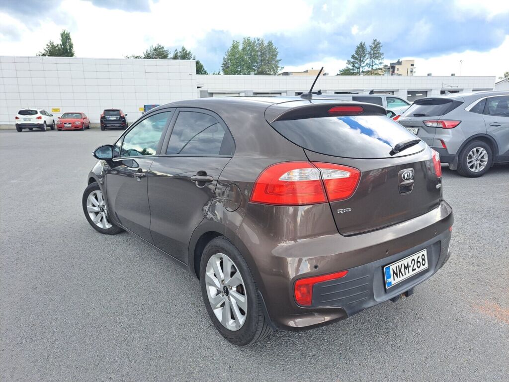 Kia Rio 2016 Ruskea (beige)