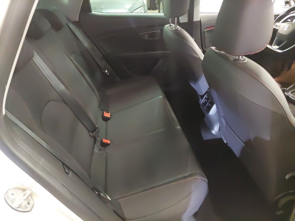 Seat Leon 2016 Valkoinen