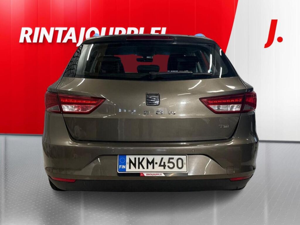 Seat Leon ST 2016 Ruskea (beige)