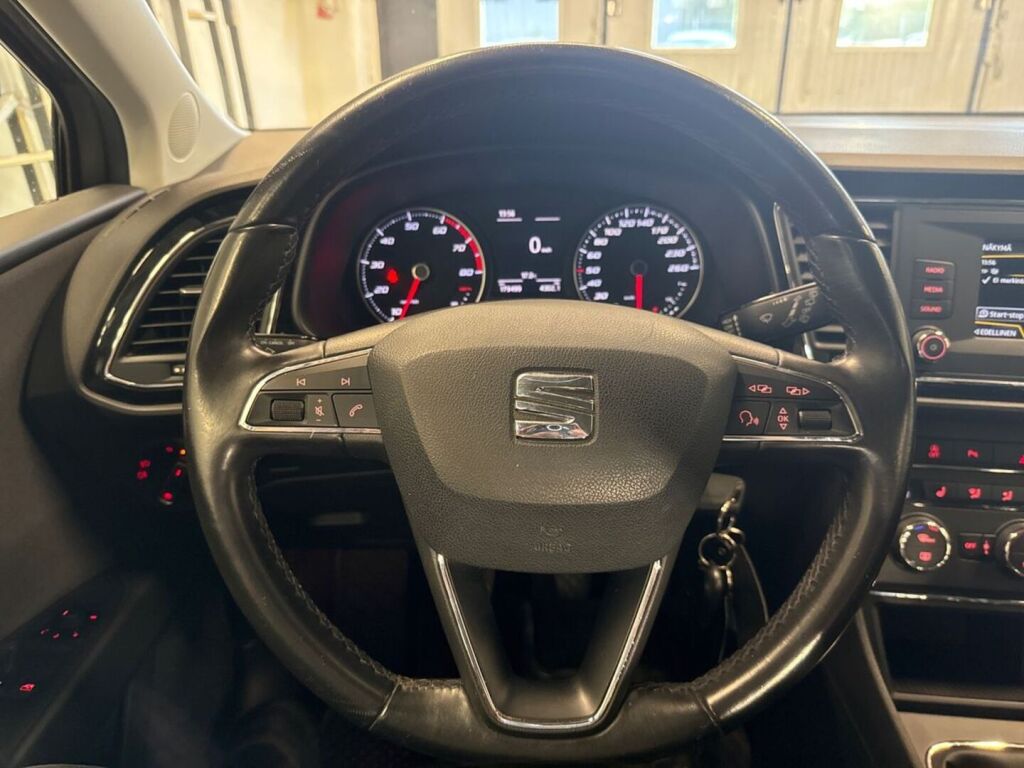 Seat Leon ST 2016 Ruskea (beige)