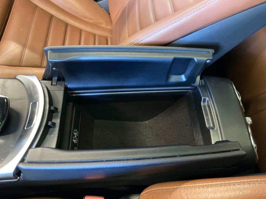 Mercedes-Benz GLC 2016 Harmaa