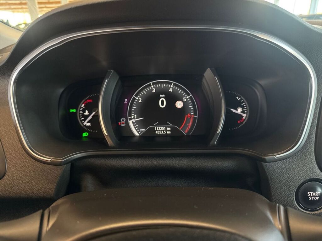 Renault Megane 2016 Metallinhohto Hopea