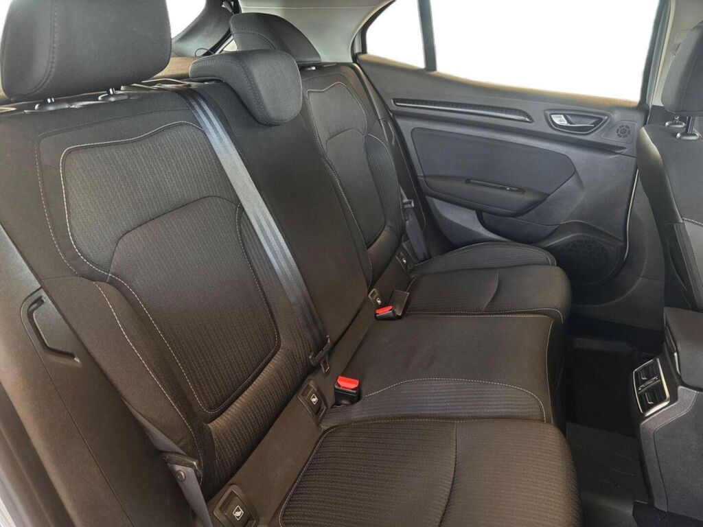 Renault Megane 2016 Metallinhohto Hopea