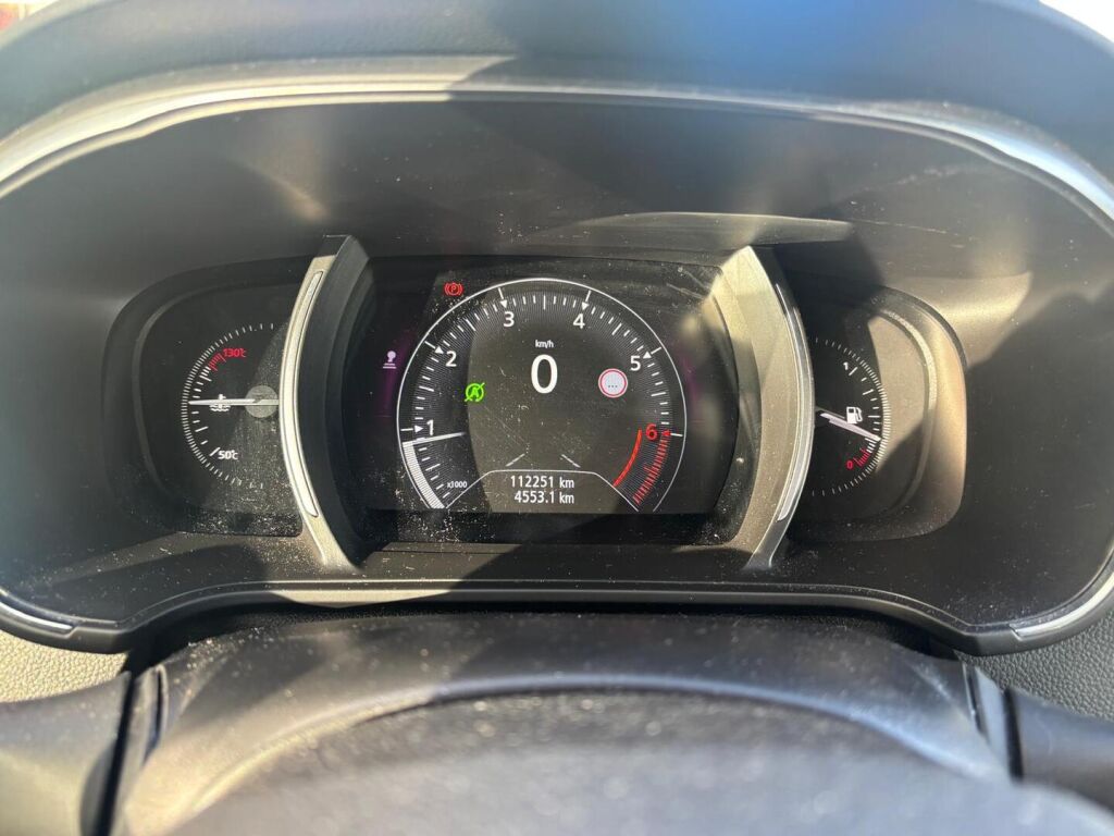 Renault Megane 2016 Metallinhohto Hopea