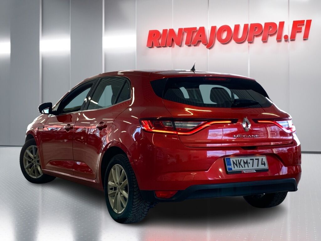 Renault Megane 2016 Punainen