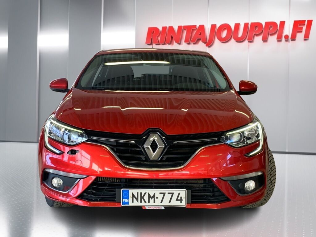 Renault Megane 2016 Punainen