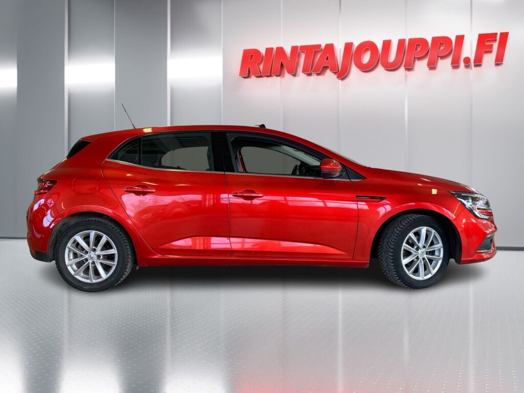 Renault Megane 2016 Punainen