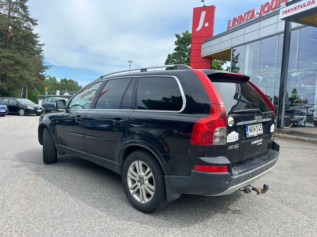 Volvo XC90 2007 Musta