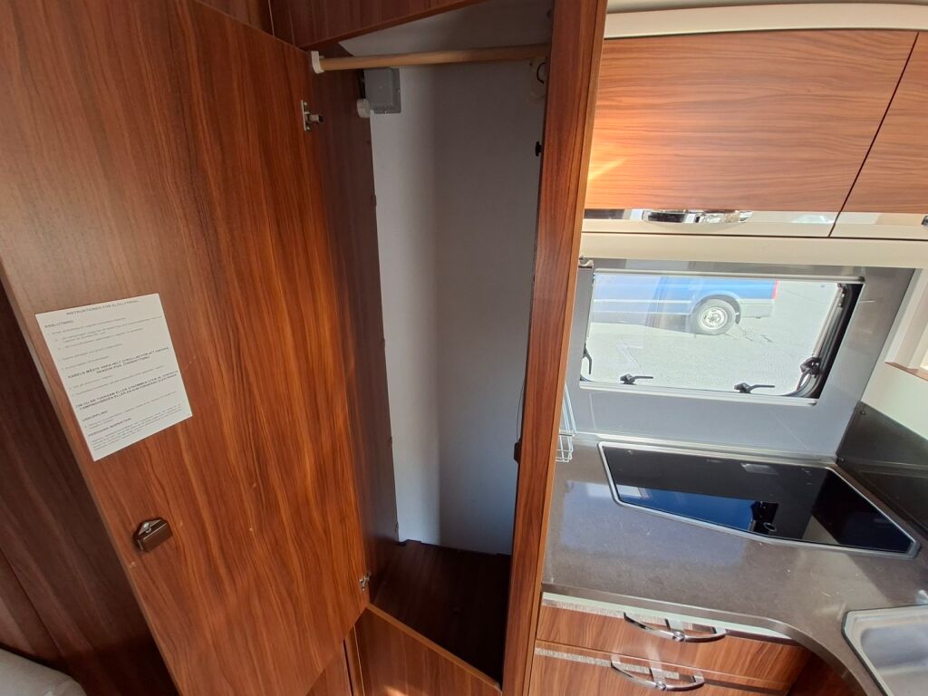 Adria Matrix 650 SF 50 Years Edition 2016 Harmaa