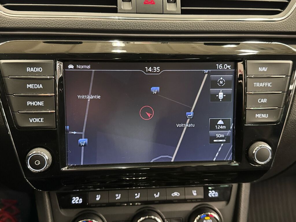 Skoda Superb 2016 Punainen