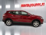 Nissan Qashqai 2016 Punainen