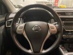Nissan Qashqai 2016 Punainen