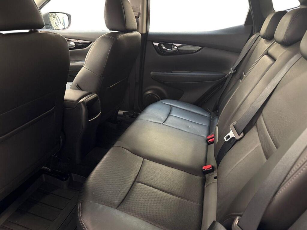 Nissan Qashqai 2016 Harmaa