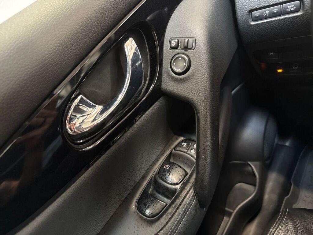 Nissan Qashqai 2016 Harmaa