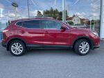 Nissan Qashqai 2016 Punainen