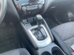 Nissan Qashqai 2016 Punainen