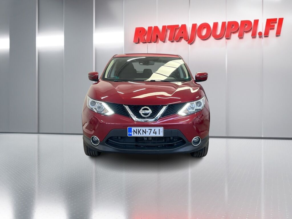 Nissan Qashqai 2016 Punainen