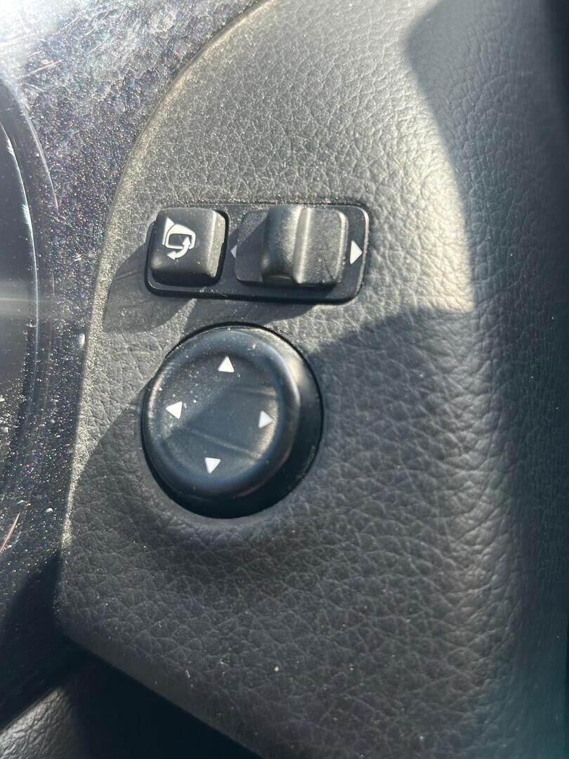 Nissan Qashqai 2016 Punainen