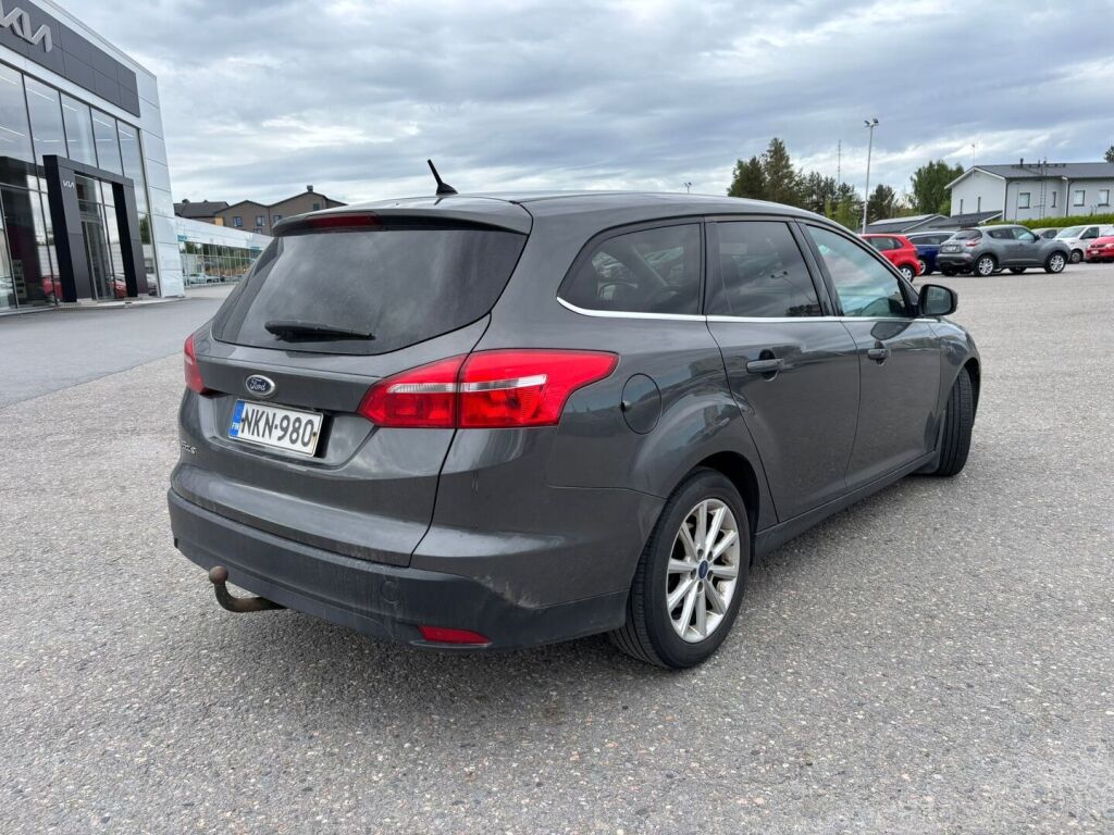 Ford Focus 2016 Harmaa