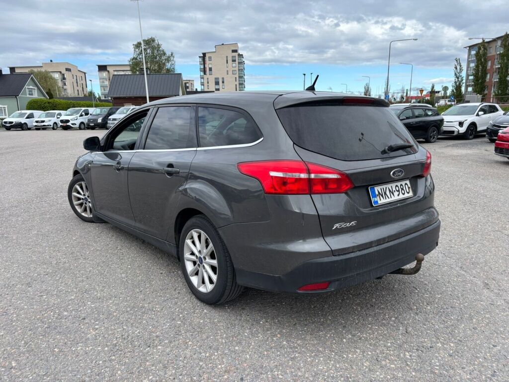 Ford Focus 2016 Harmaa