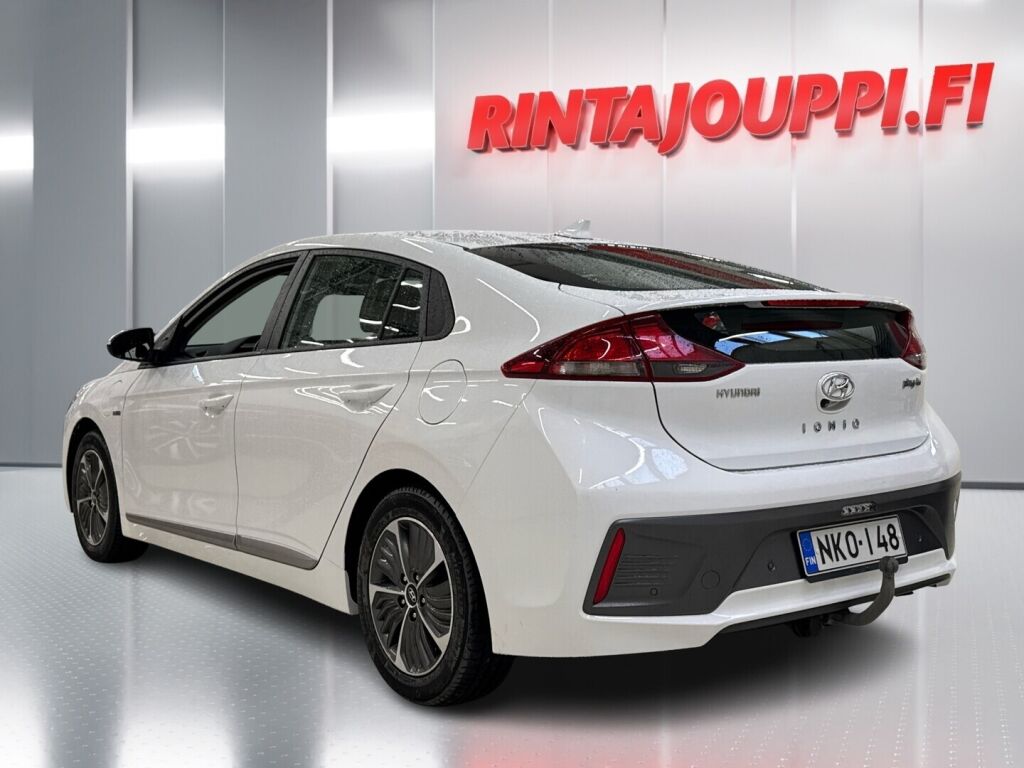 Hyundai IONIQ plug-in 2021 Valkoinen