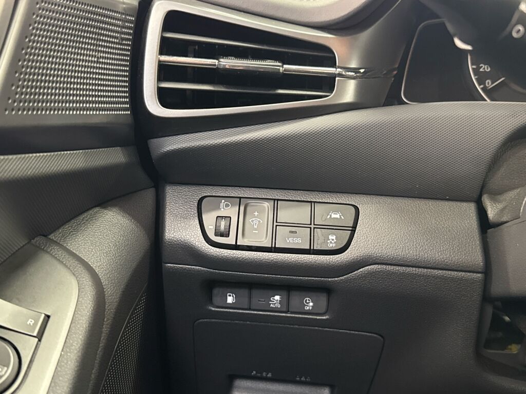 Hyundai IONIQ plug-in 2021 Valkoinen