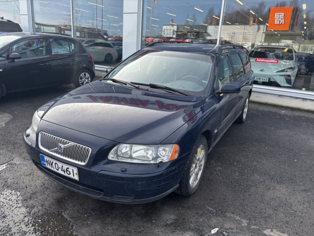 Volvo V70 2006 Sininen