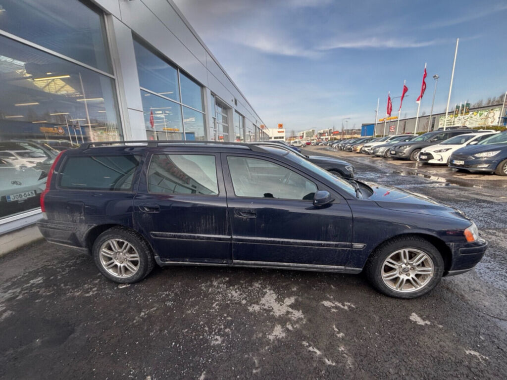 Volvo V70 2006 Sininen