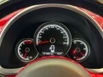 Volkswagen Beetle 2017 Punainen