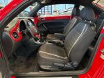 Volkswagen Beetle 2017 Punainen