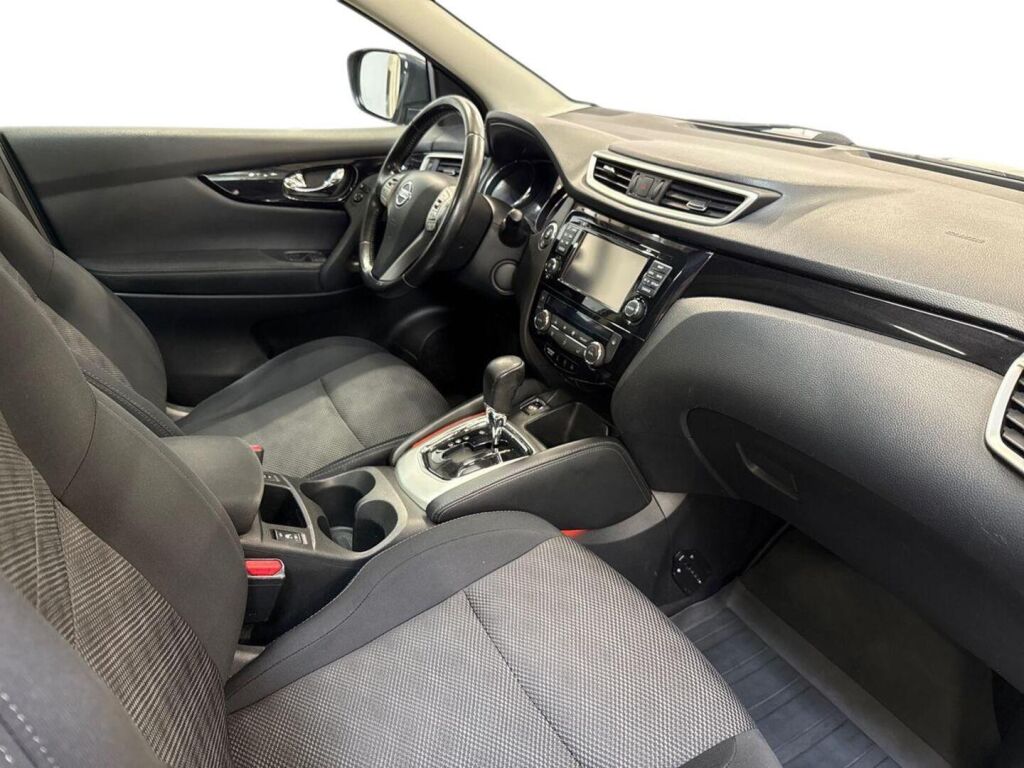Nissan Qashqai 2017 Harmaa