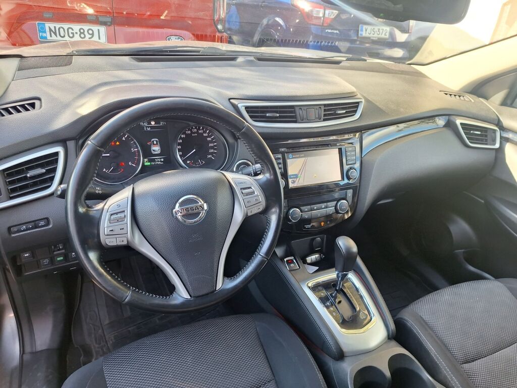 Nissan Qashqai 2017 Harmaa