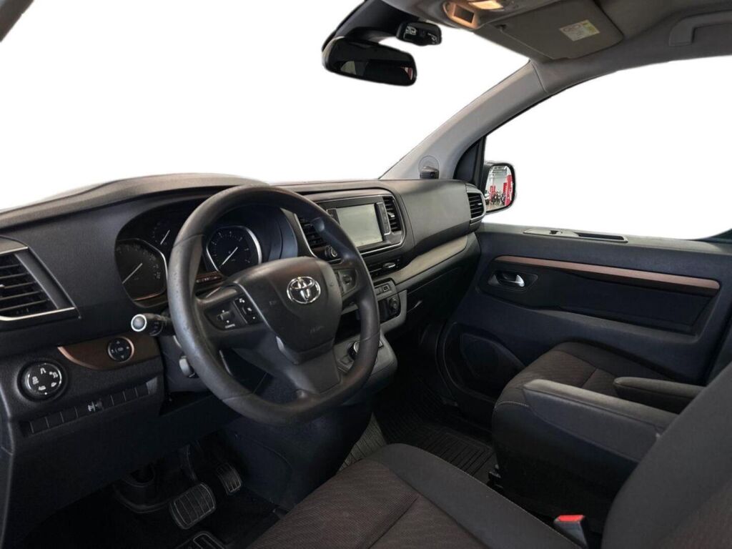 Toyota Proace Verso 2017 Ruskea (beige)